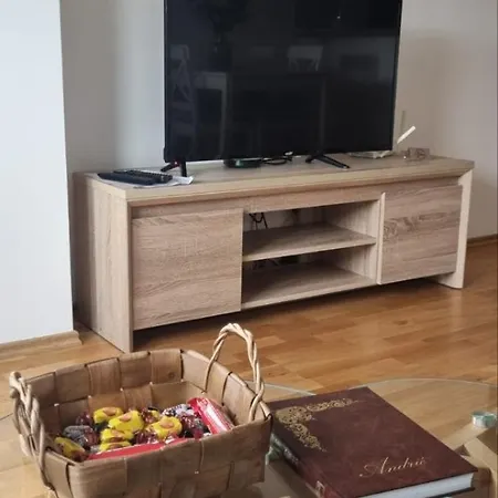 Lukavica Na Dan Donje Mladice